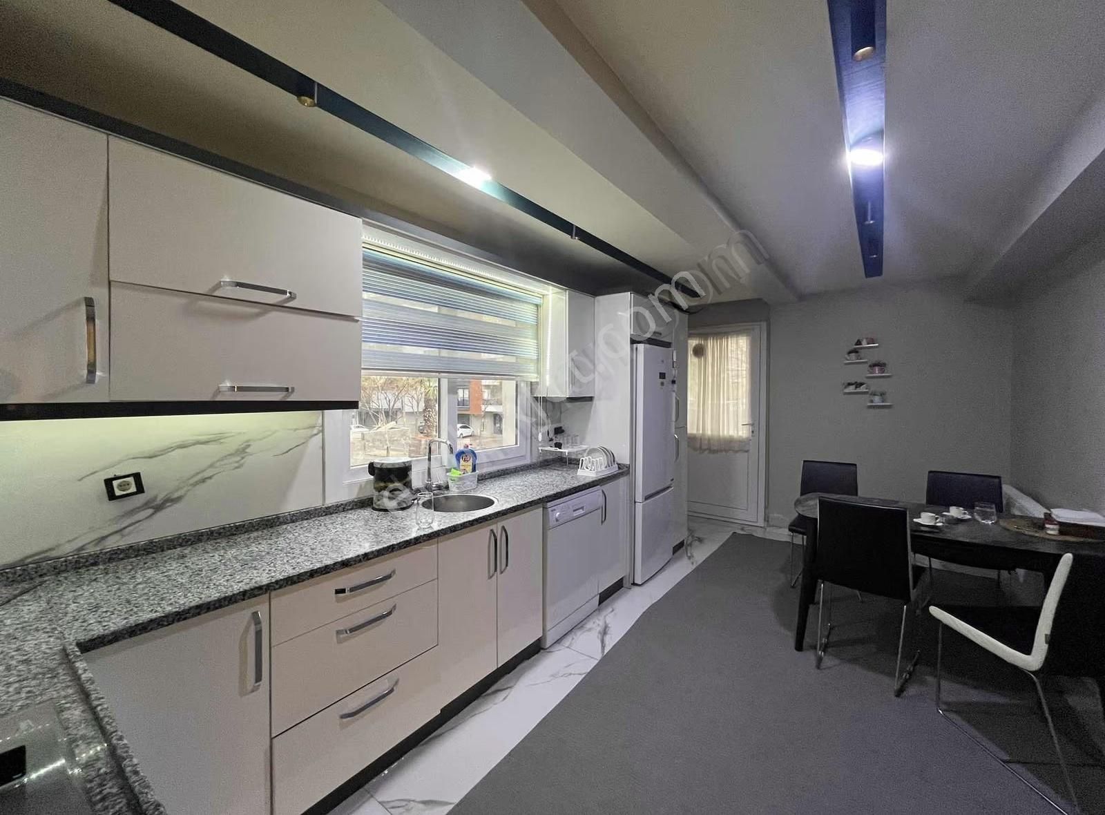 Yeşilyurt'ta Doğalgazlı, Asansörlü 3+1 Satılık Daire - Görsel 23
