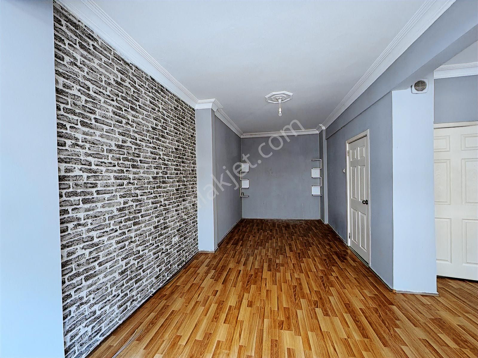 Güllükte Cadde Üzeri Geniş 2+1 115m2 Daire Satılık - Görsel 10