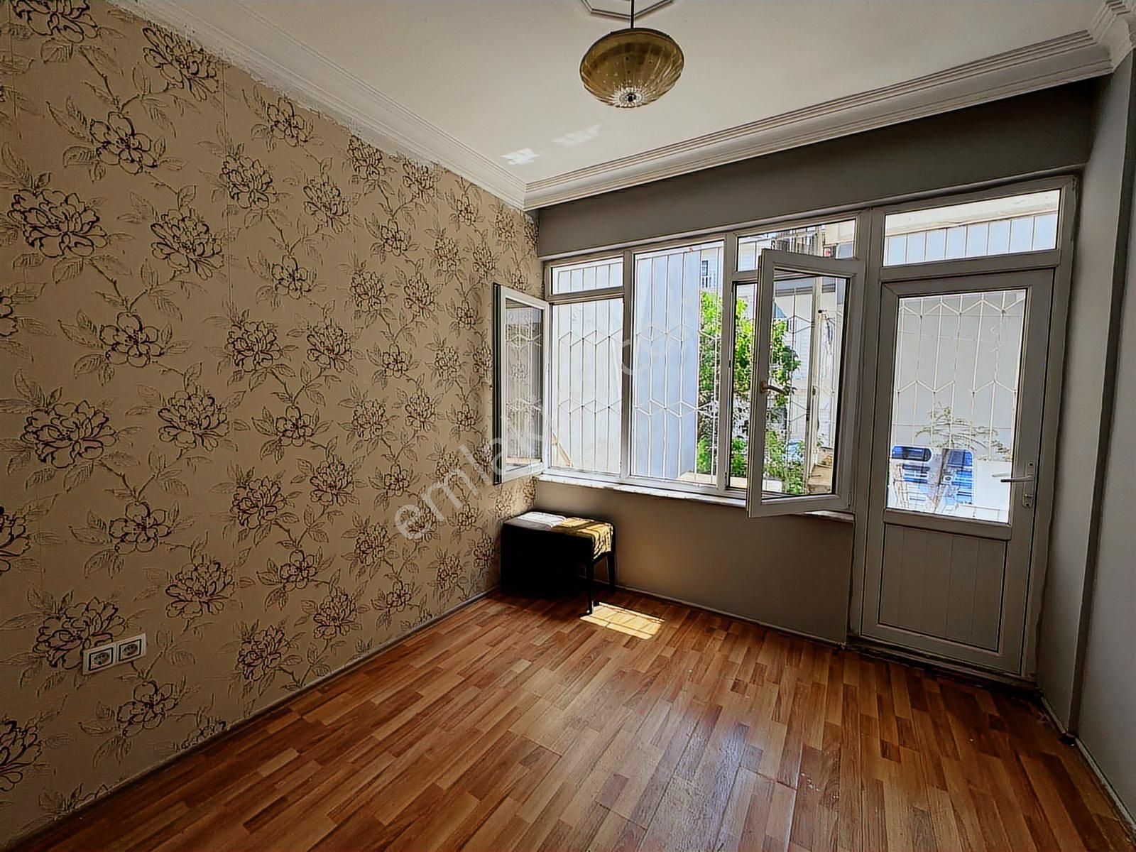 Güllükte Cadde Üzeri Geniş 2+1 115m2 Daire Satılık - Görsel 3