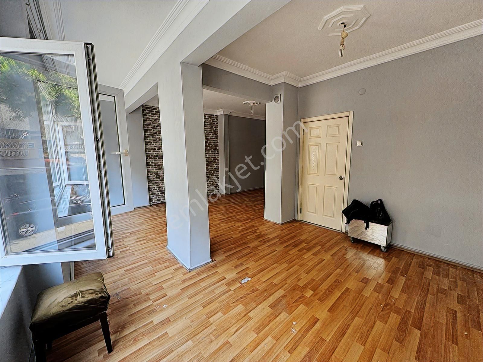 Güllükte Cadde Üzeri Geniş 2+1 115m2 Daire Satılık - Görsel 5