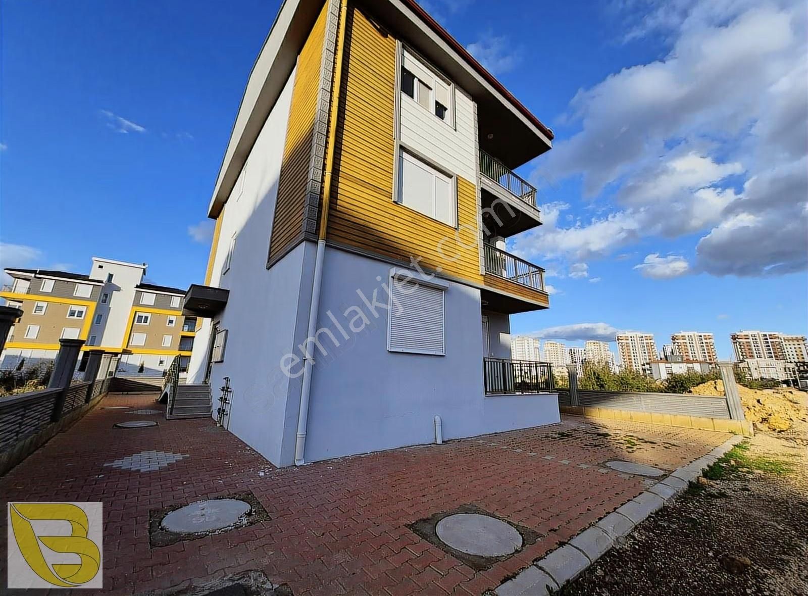 Yeniköy Mah.eşyalı Kiralık 1+1 Daire