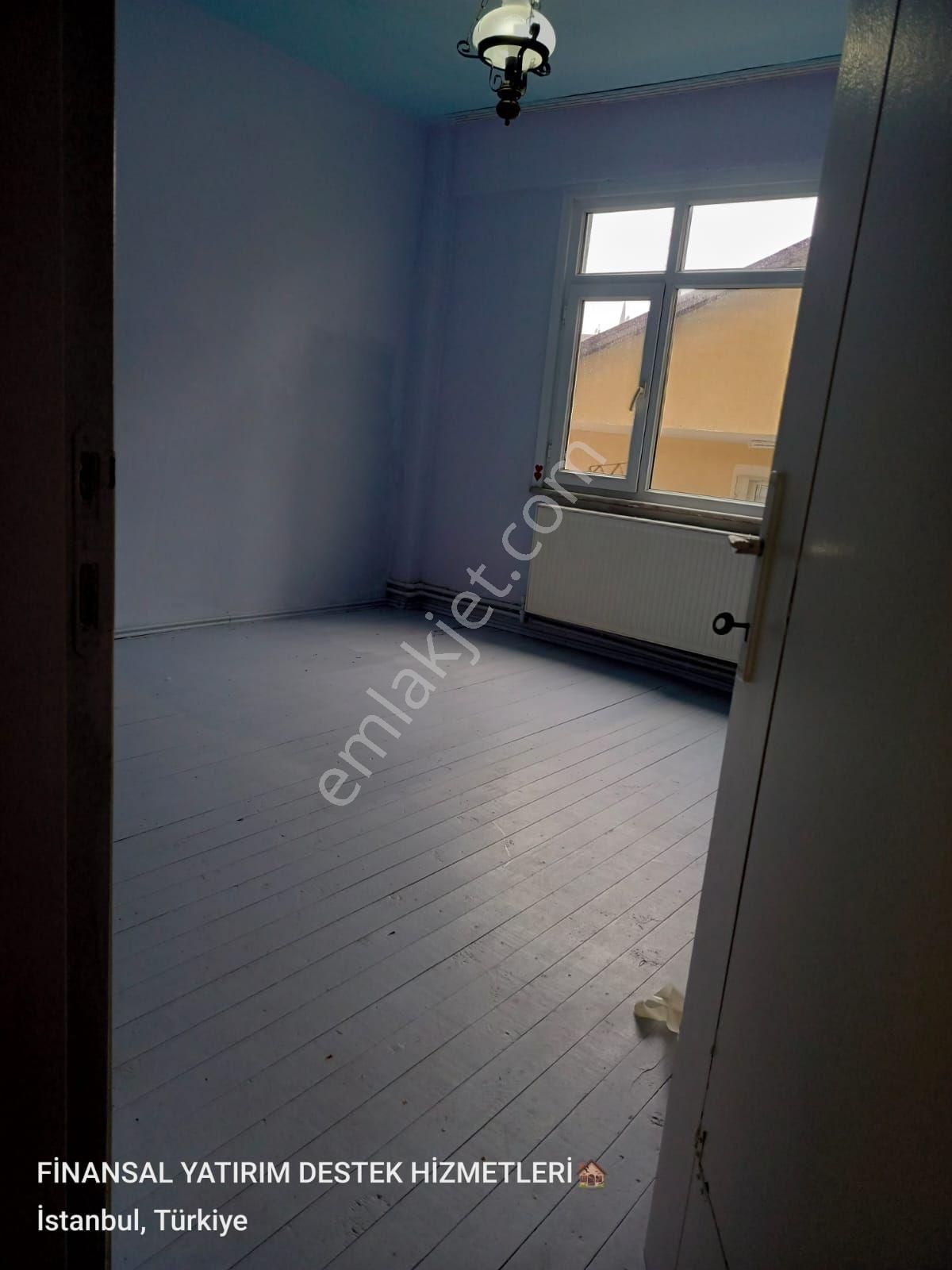 Ümraniye Tepeüstü Mahallesinde Tovukcuyolu Caddesi Uzerinde Yabancıya Kiralık Daire