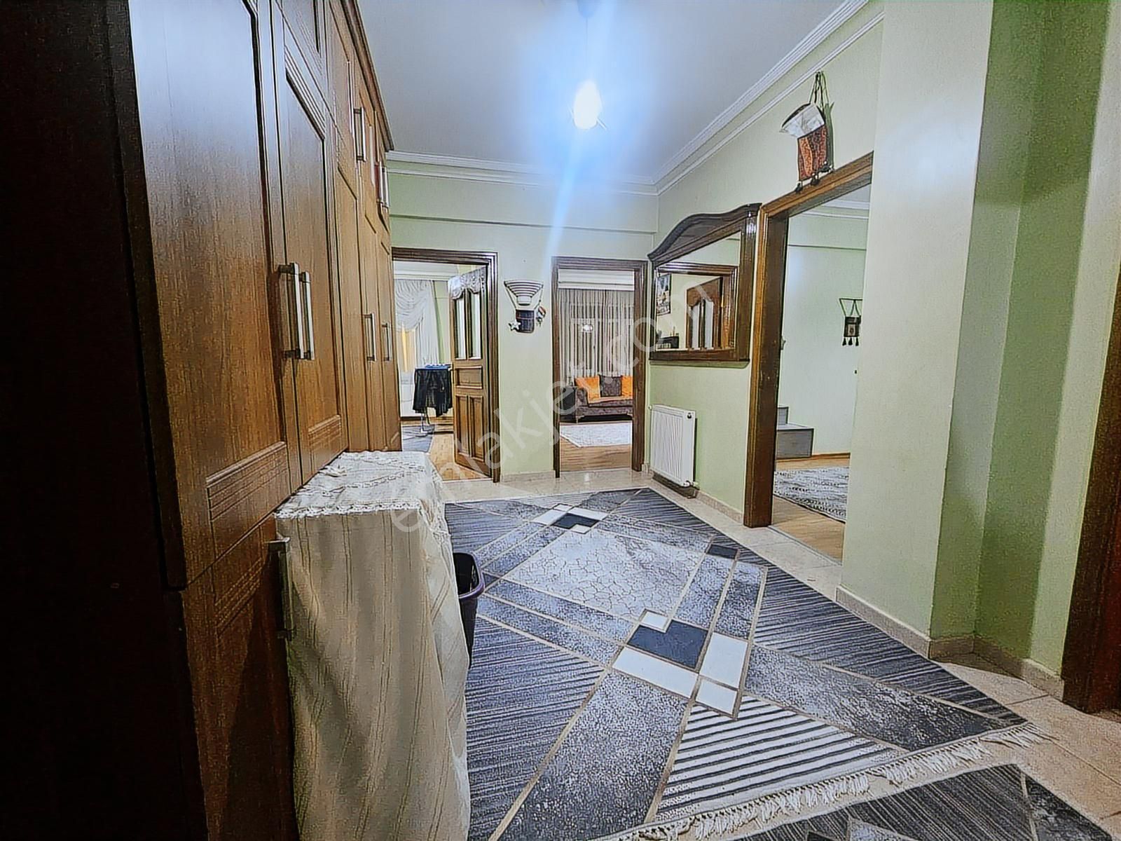 Güzelyurt 3+1 Çok Geniş Daire - Görsel 25