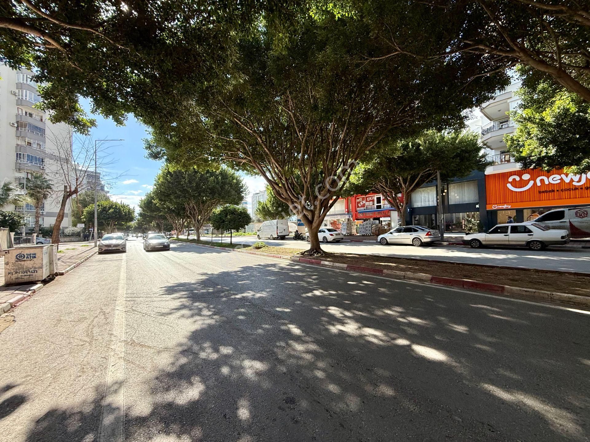 Uncalı Caddesinde Satılık 500 M2 Kurumsal Kiracılı İşyeri - Görsel 14