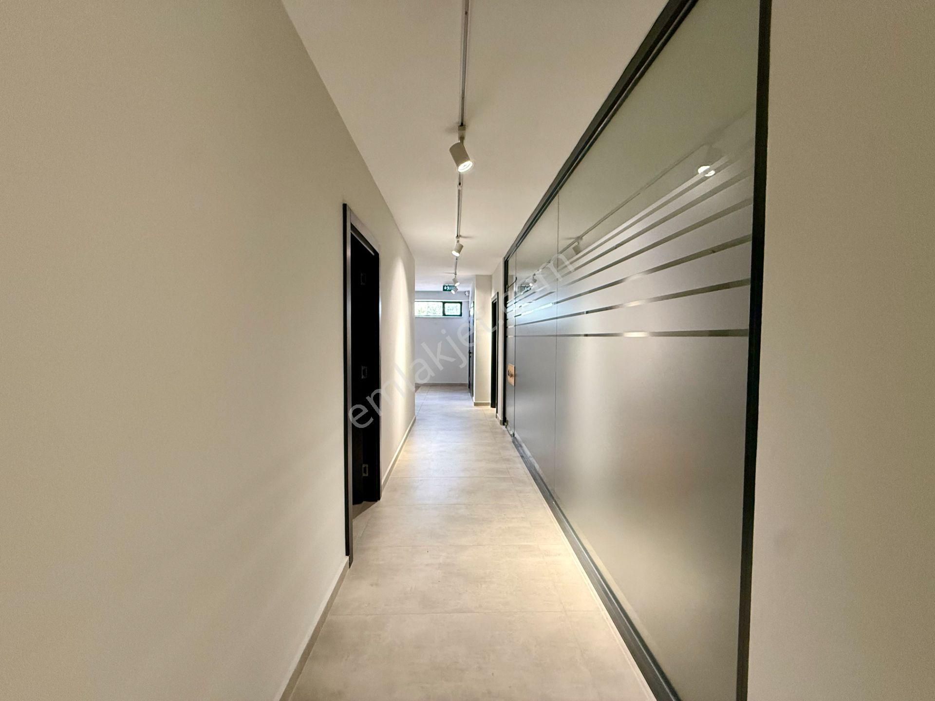 Uncalı Caddesinde Satılık 500 M2 Kurumsal Kiracılı İşyeri - Görsel 4
