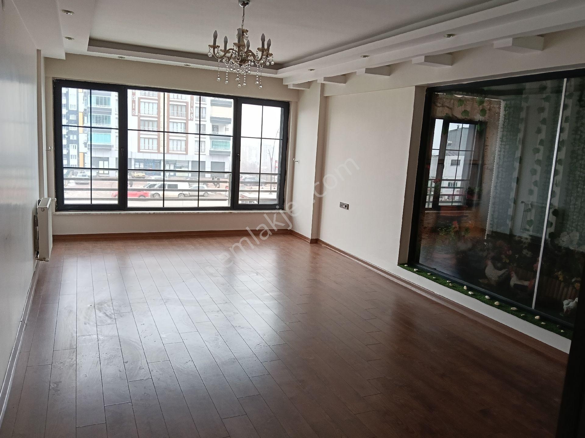 Tecde Anayol Uzerı 4.5+1 Luks - Görsel 9