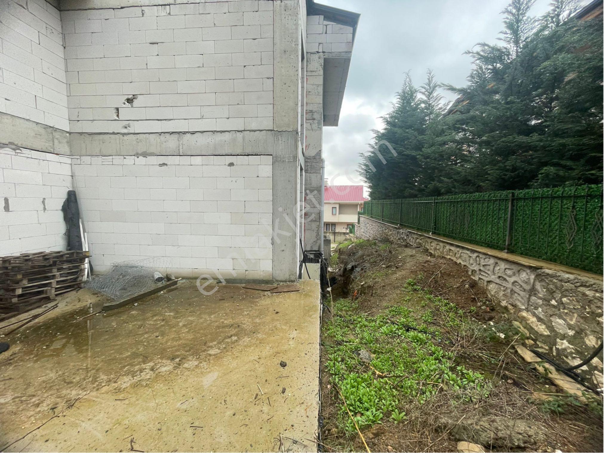 Elfi'den Kayapa Bahçekent Sitesinde Natamam Satılık Villa - Görsel 12