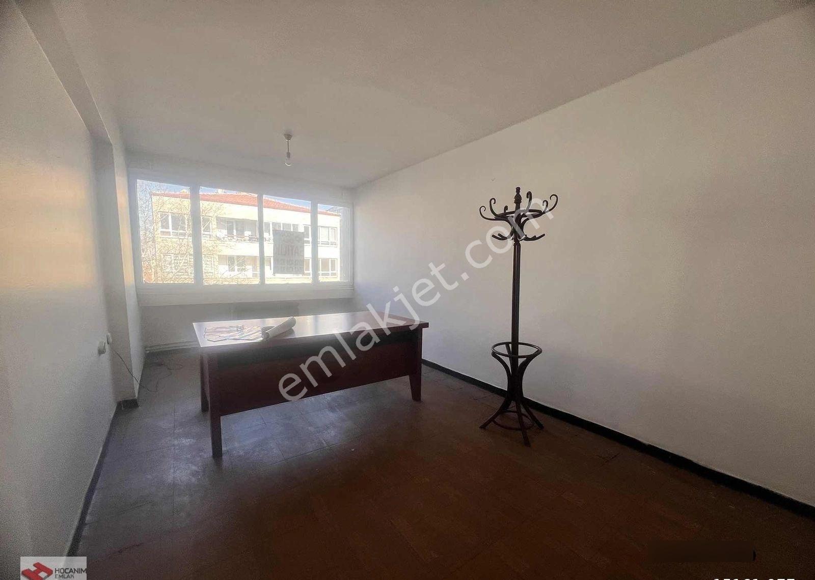 Necatibey Caddesi Keremhan İşhanında Ön Cephe 1+1 - Görsel 29