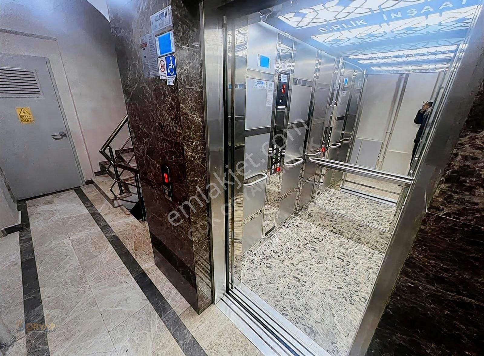 Gök Oryap'tan Kiralık 3 Yıllık Binada 3+1 Ultramodern Daire!! - Görsel 2