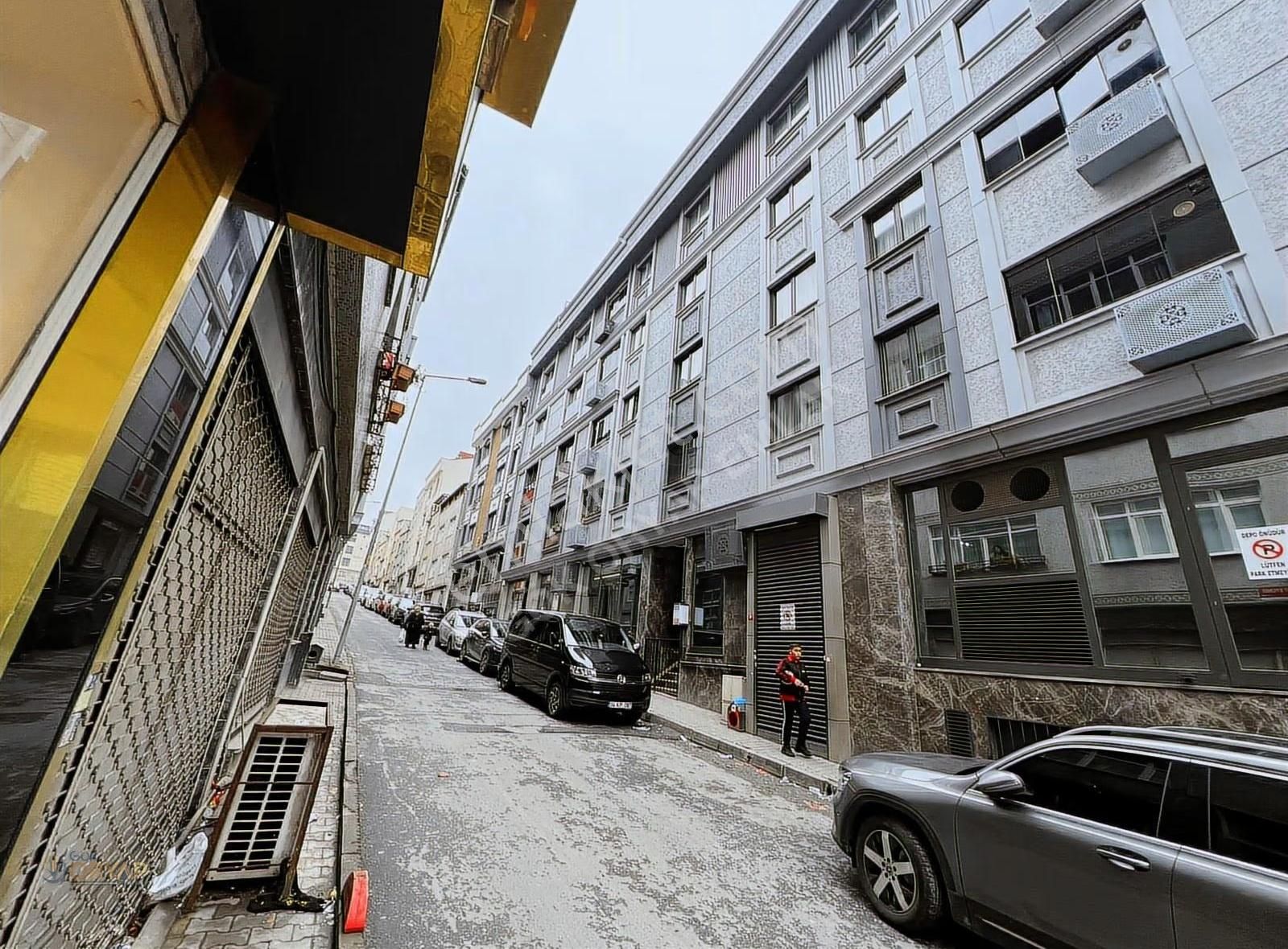 Gök Oryap'tan Kiralık 3 Yıllık Binada 3+1 Ultramodern Daire!! - Görsel 23