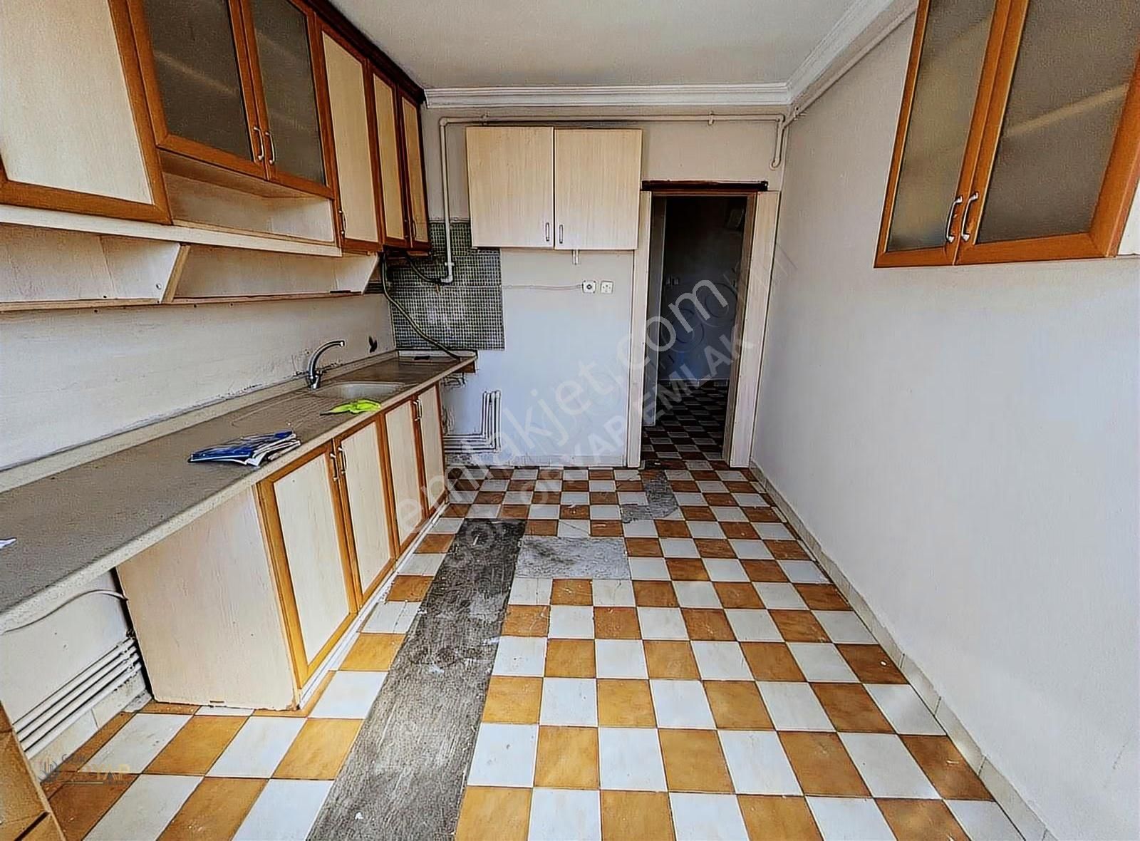 Gök Oryap'tan Kiralık Merkezi Konumda 3+1 4.kat Daire ! - Görsel 14