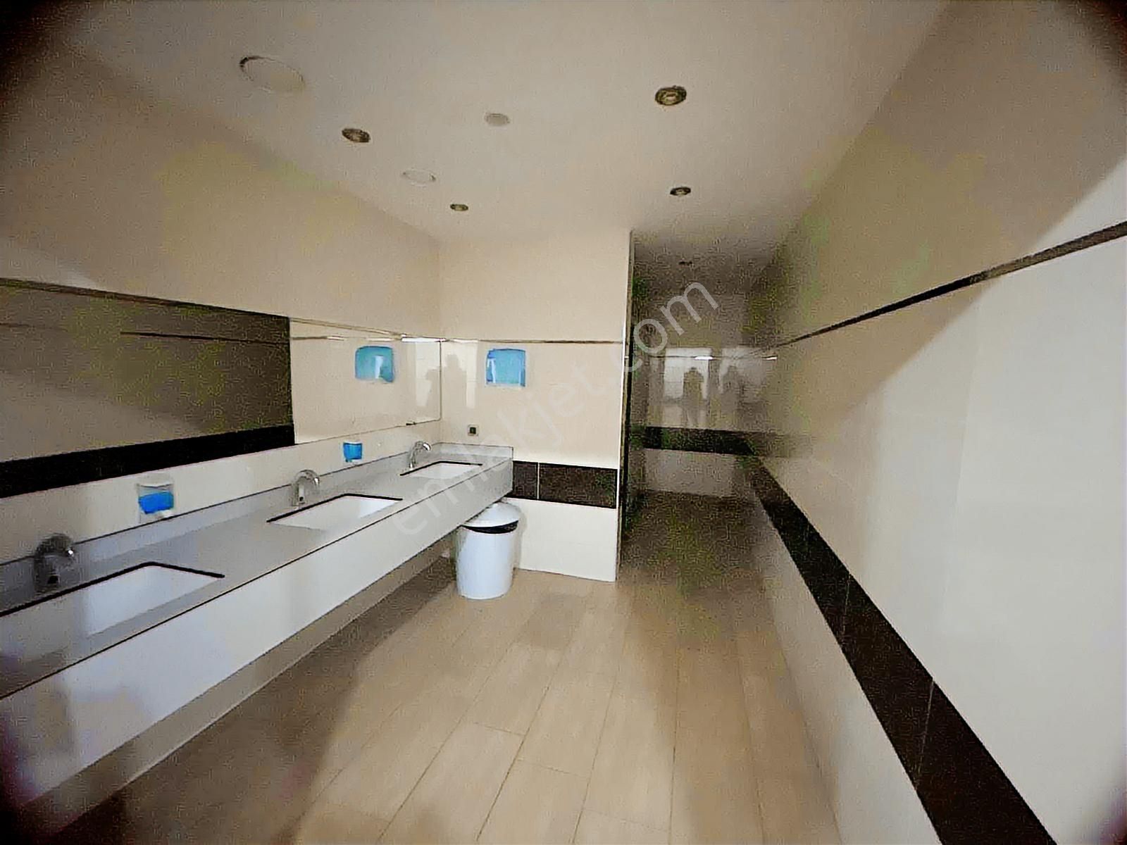 Beylikdüzü Hilal Konaklarında Peyzaj Cephe 3+1 Teraslı Çatı Katı - Görsel 23