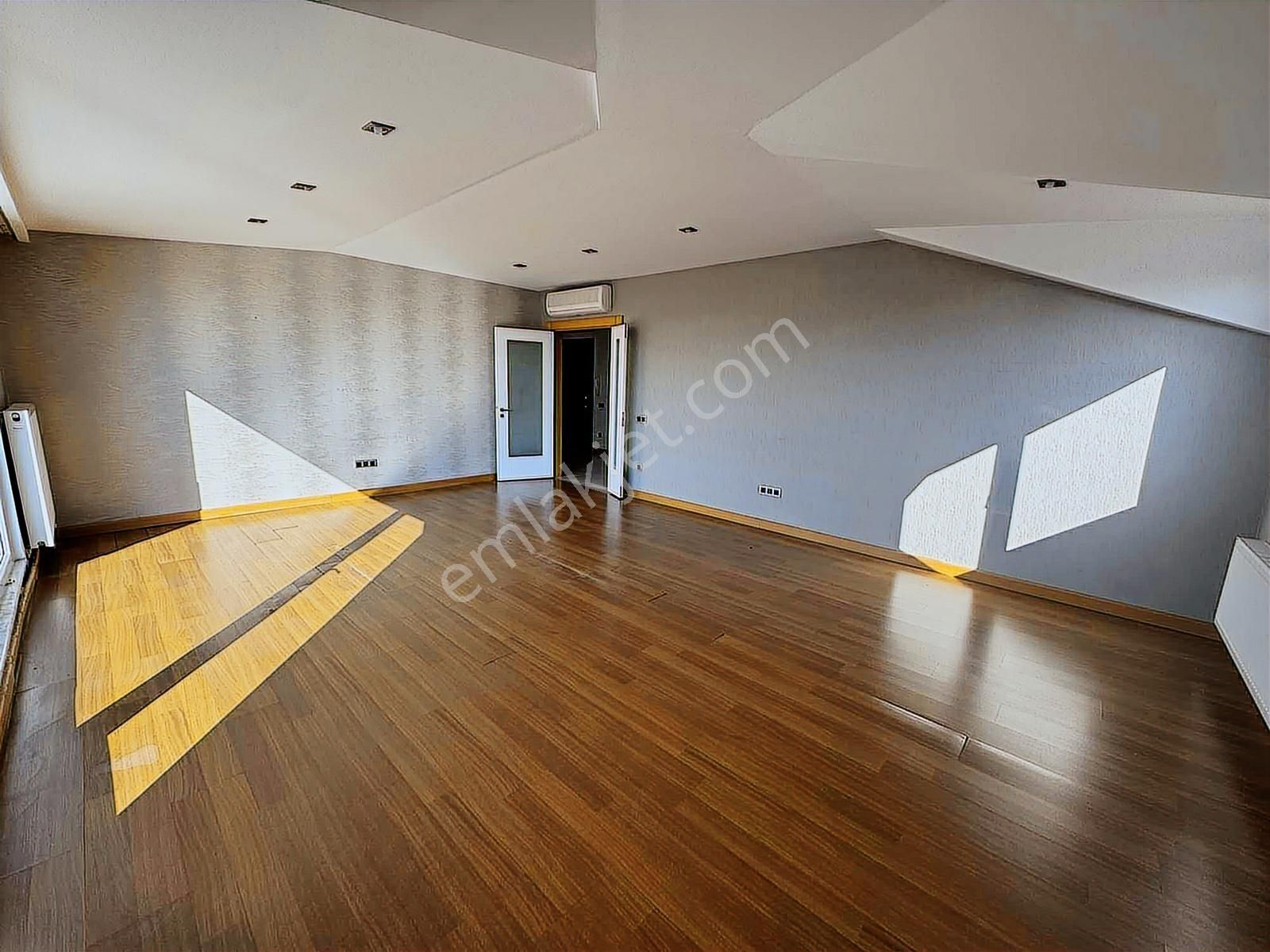 Beylikdüzü Hilal Konaklarında Peyzaj Cephe 3+1 Teraslı Çatı Katı - Görsel 20