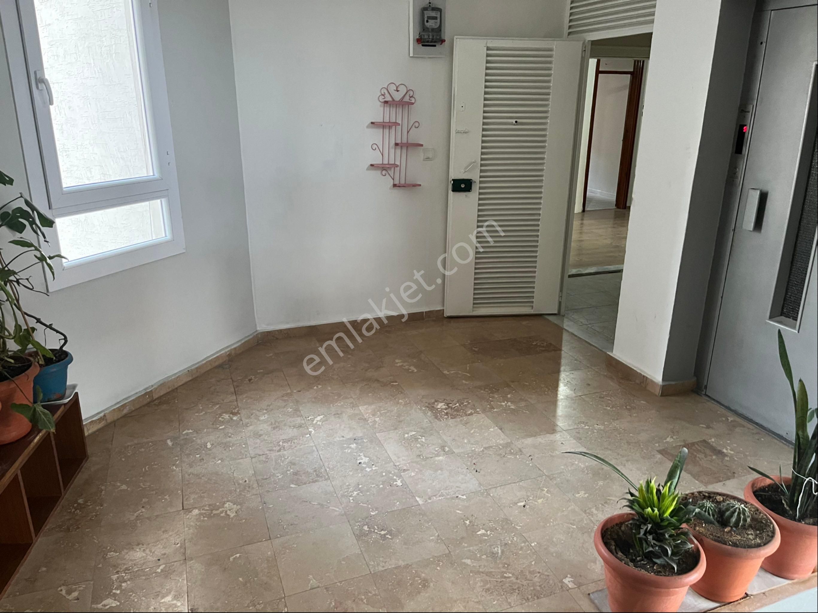 Sahibinden Satılık Reşatbey’de 4+1 Daire