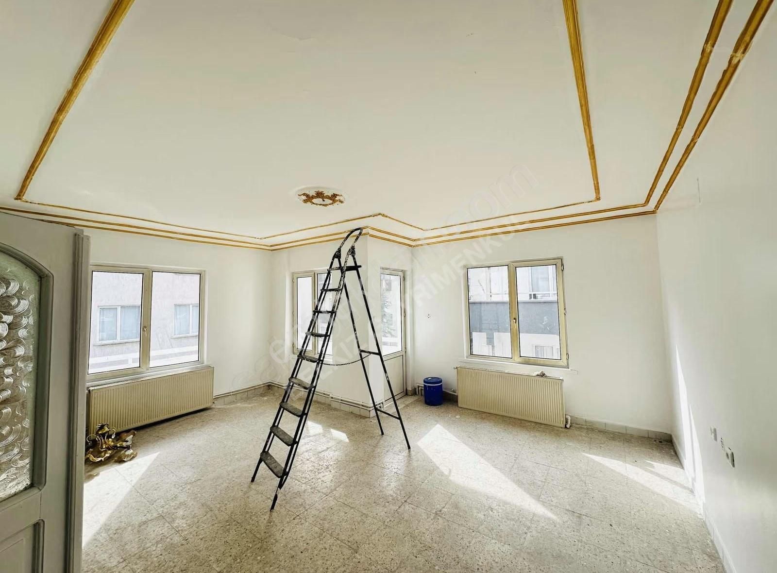 Belkız Gyo Gazikentte 2+1 Daire - Görsel 12