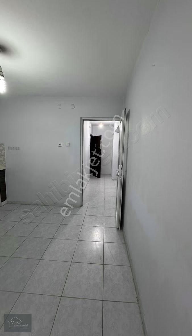 Mhc'den Bahçeli Geniş 1+1 - Görsel 5