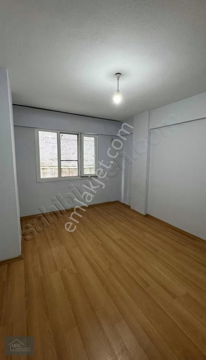 Mhc'den Bahçeli Geniş 1+1 - Görsel 7