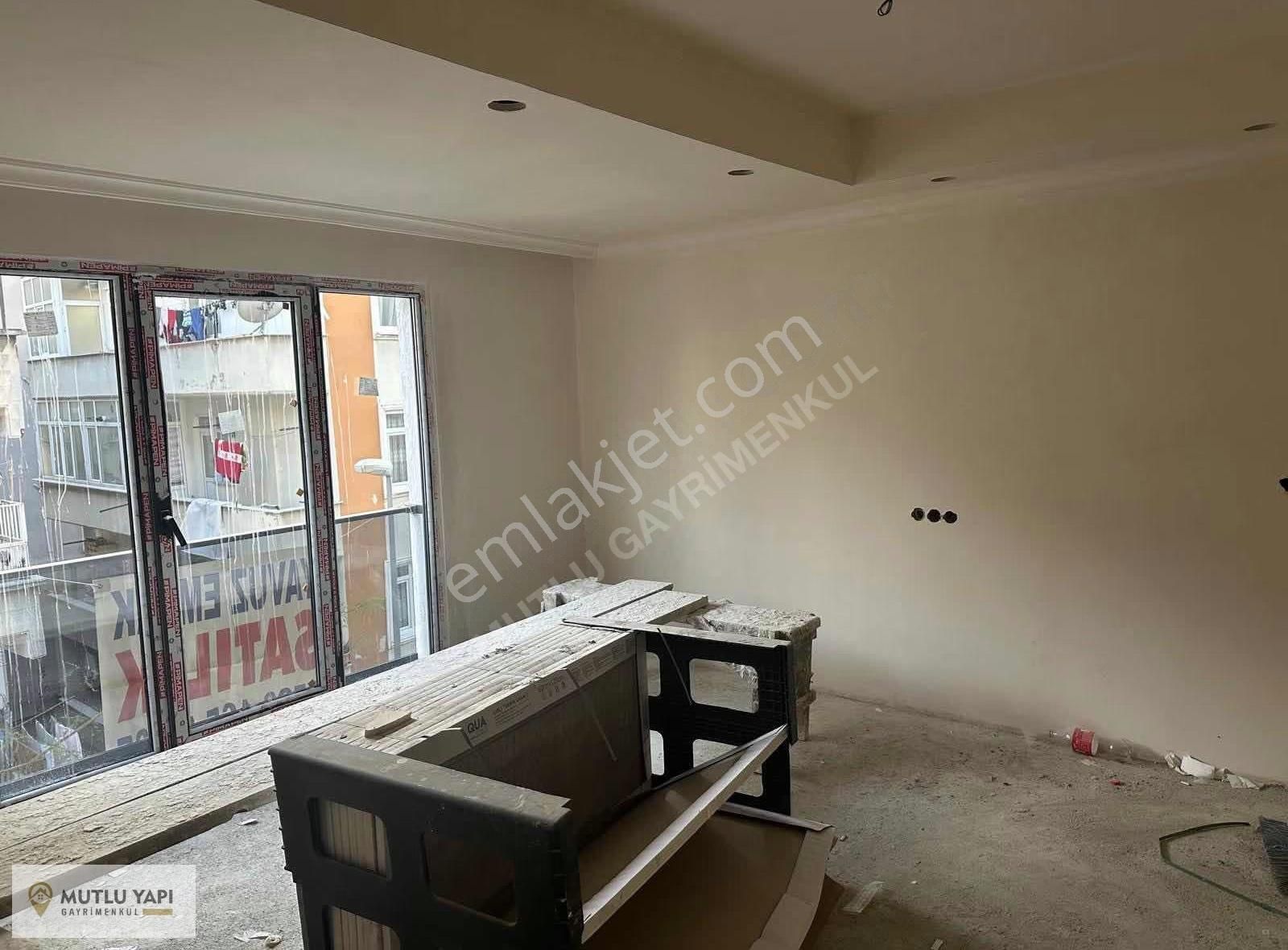 Mutlu Gayrimenkulden Meydan Yakını Satılık 2+1 Daire! - Görsel 10