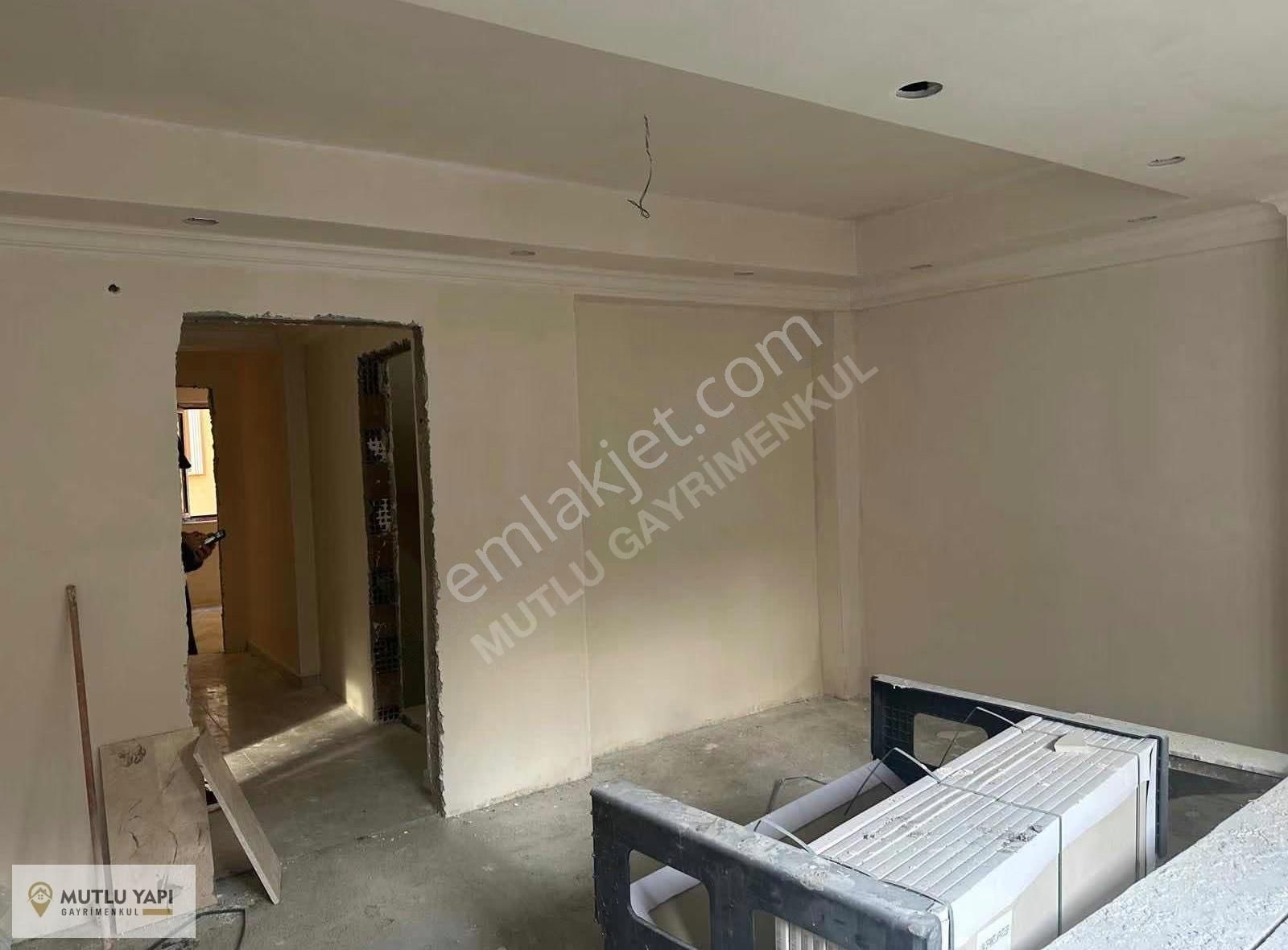 Mutlu Gayrimenkulden Meydan Yakını Satılık 2+1 Daire! - Görsel 20