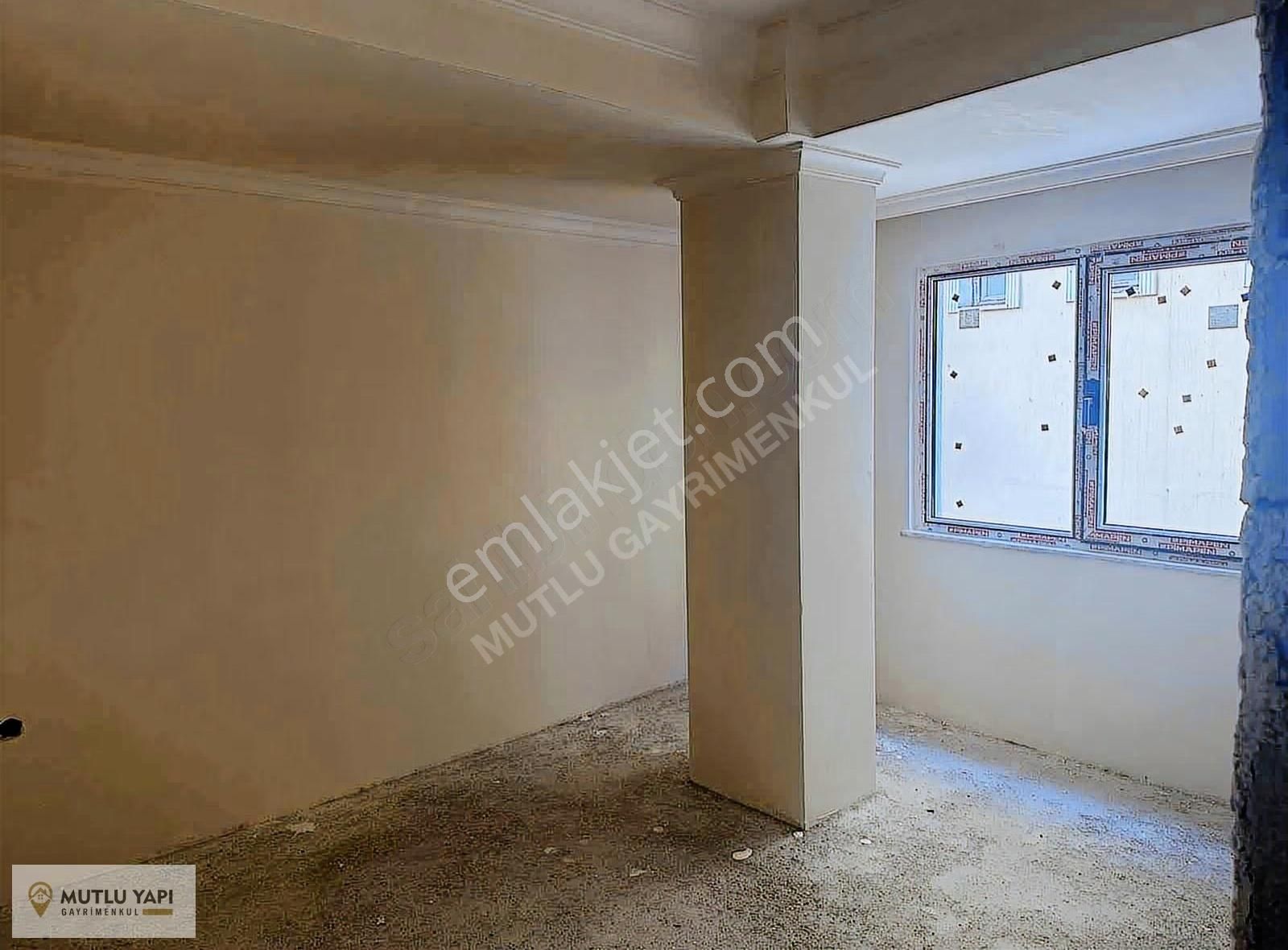 Mutlu Gayrimenkulden Meydan Yakını Satılık 2+1 Daire! - Görsel 2