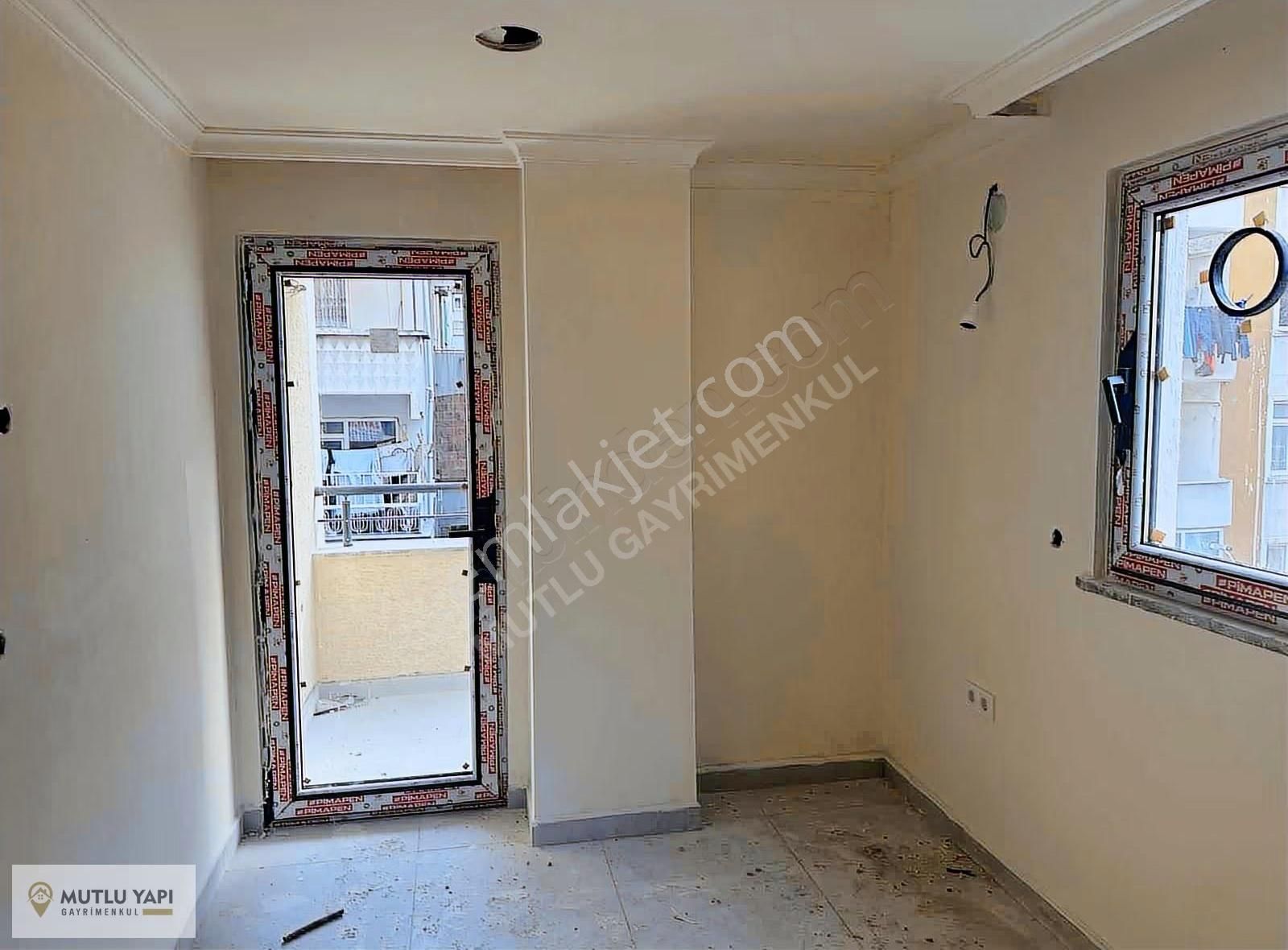 Mutlu Gayrimenkulden Meydan Yakını Satılık 2+1 Daire! - Görsel 15