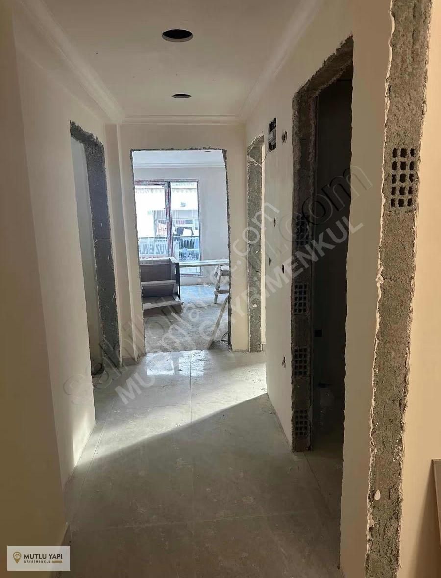 Mutlu Gayrimenkulden Meydan Yakını Satılık 2+1 Daire! - Görsel 7