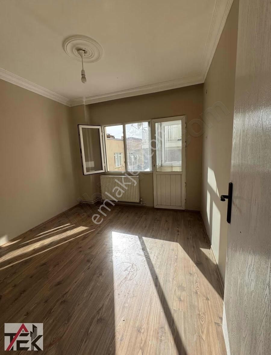 Bornova Merkez Peterson Köşkü Karşısında 3+1 Lüks Kiralık Daire - Görsel 24