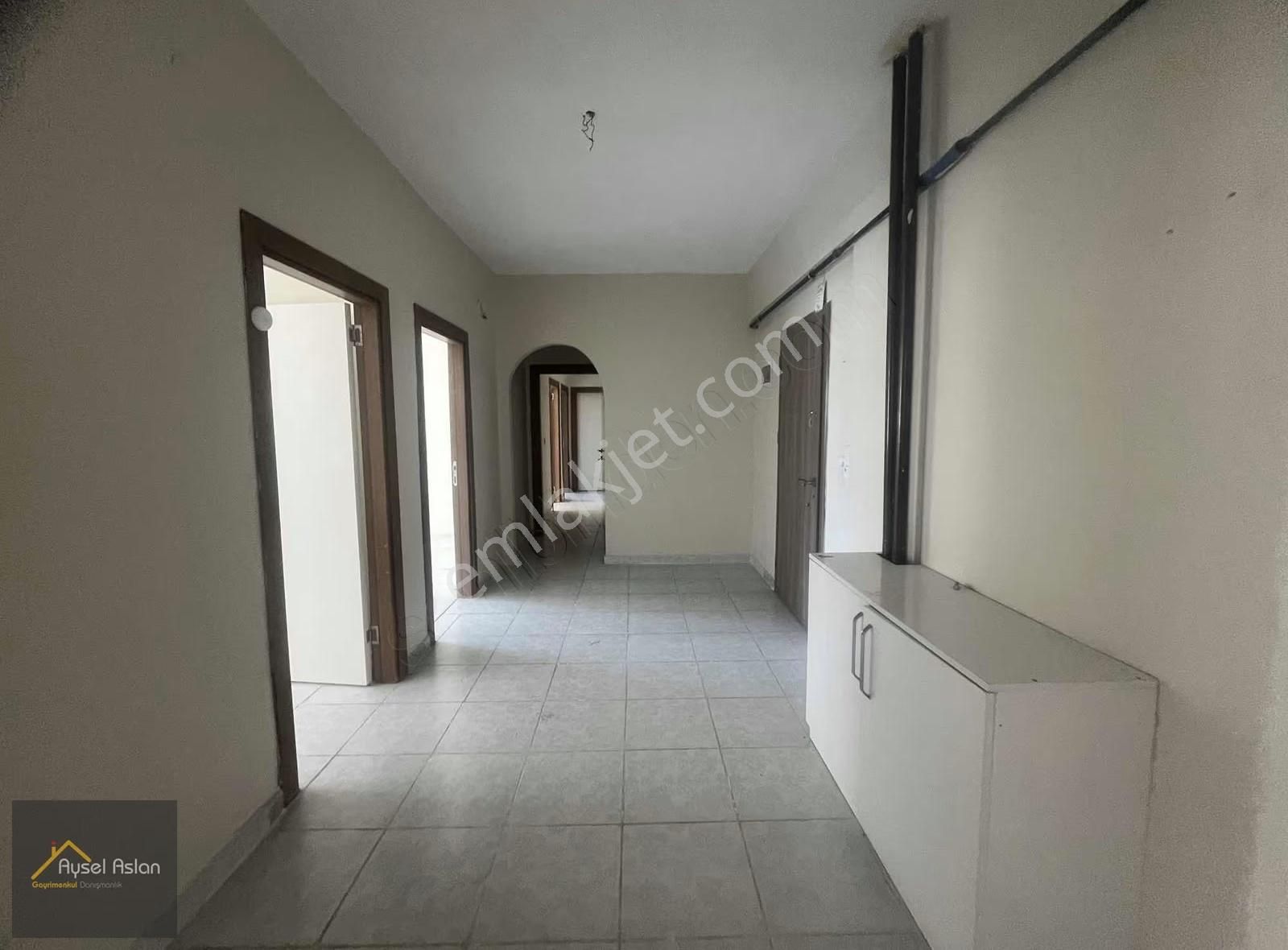 Erkilet Osmangazi'de 3+1 Ara Kat Kiralık Daire - Görsel 2