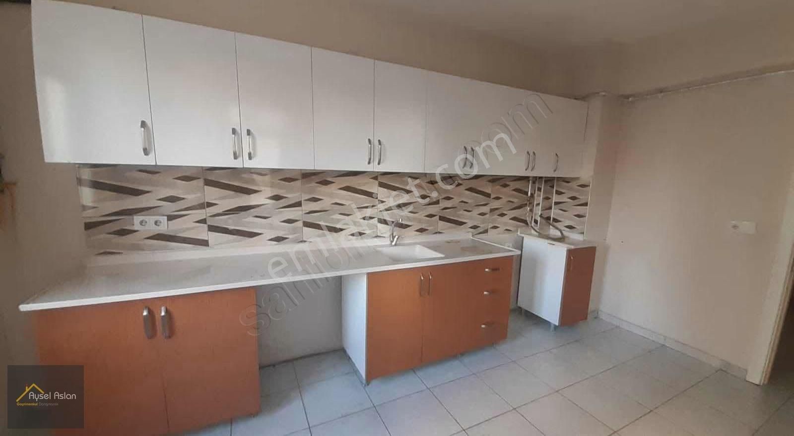 Erkilet Osmangazi'de 3+1 Ara Kat Kiralık Daire