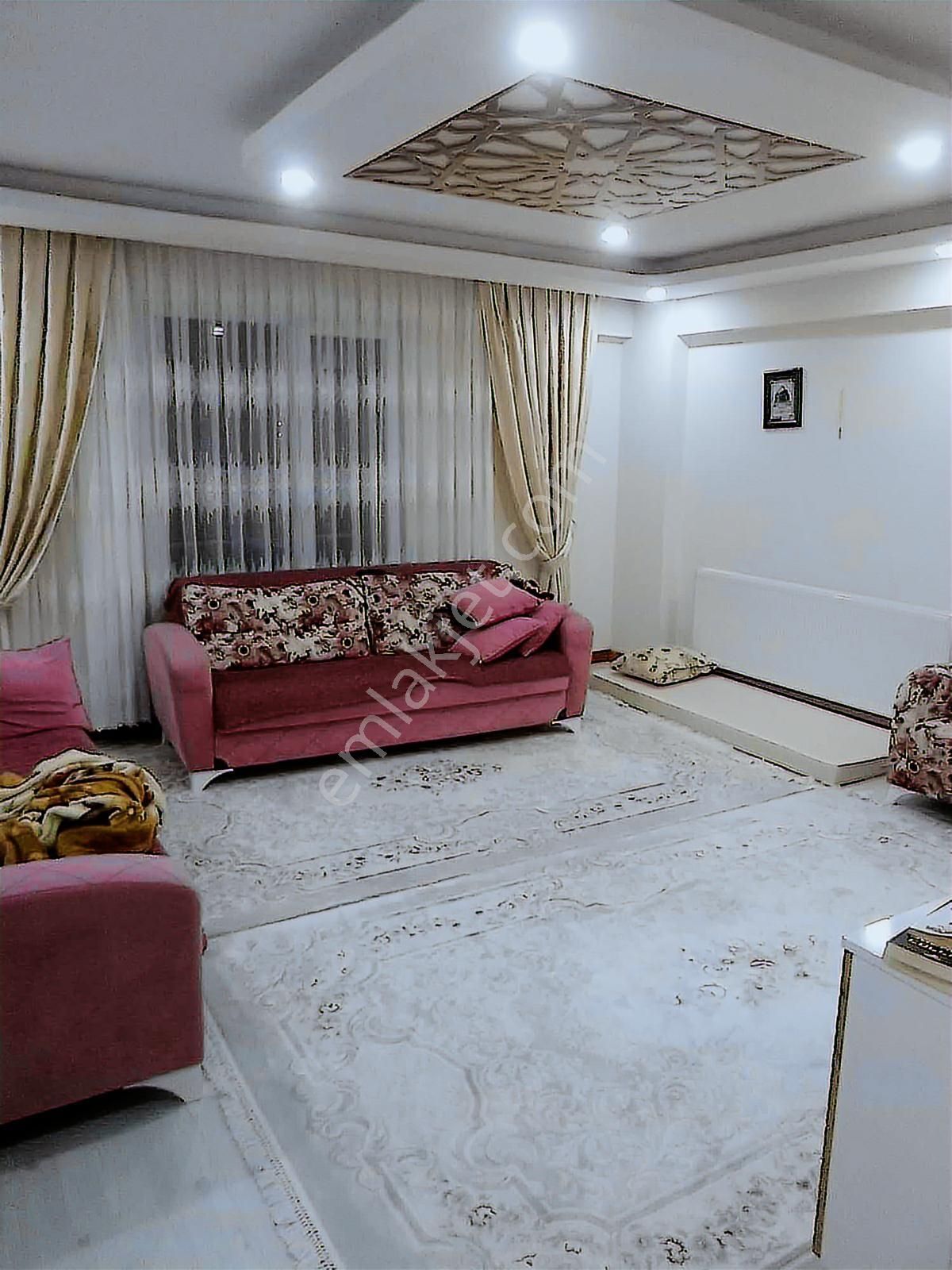 Gül Gayrımenkul'den Türüt Kent Konaklarında Kiralık 3+1