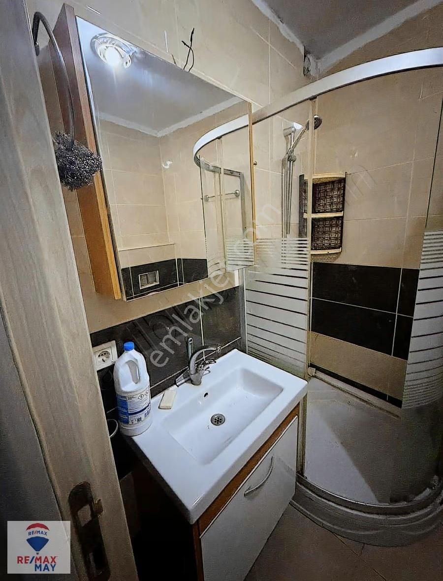 İstanbul Gaziosmanpaşa Karlıtepe Mahallesinde 2+1 Kiralık Daire - Görsel 12