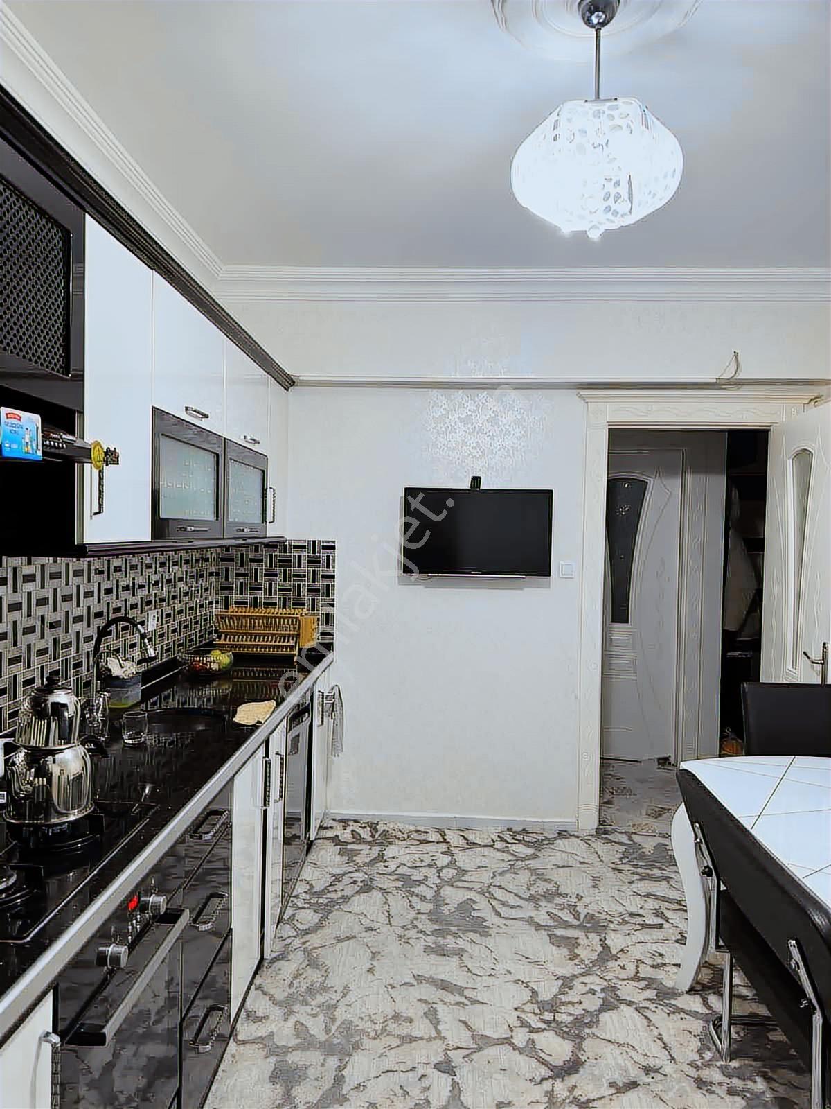 Metyapı Dan Şahıntepe Mah. Site İçi 3+1 Bakımlı Satılık Daire