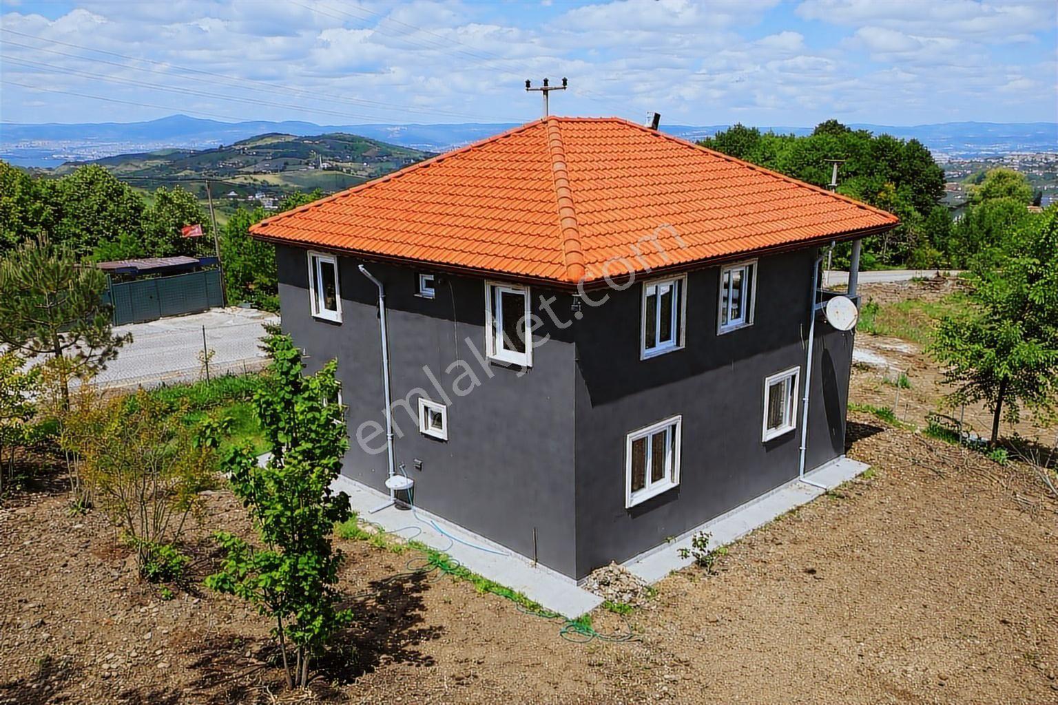 !!!kaçırılmayacak Yatırım Fırsatı! 1850 M² Arsa İçinde Villa