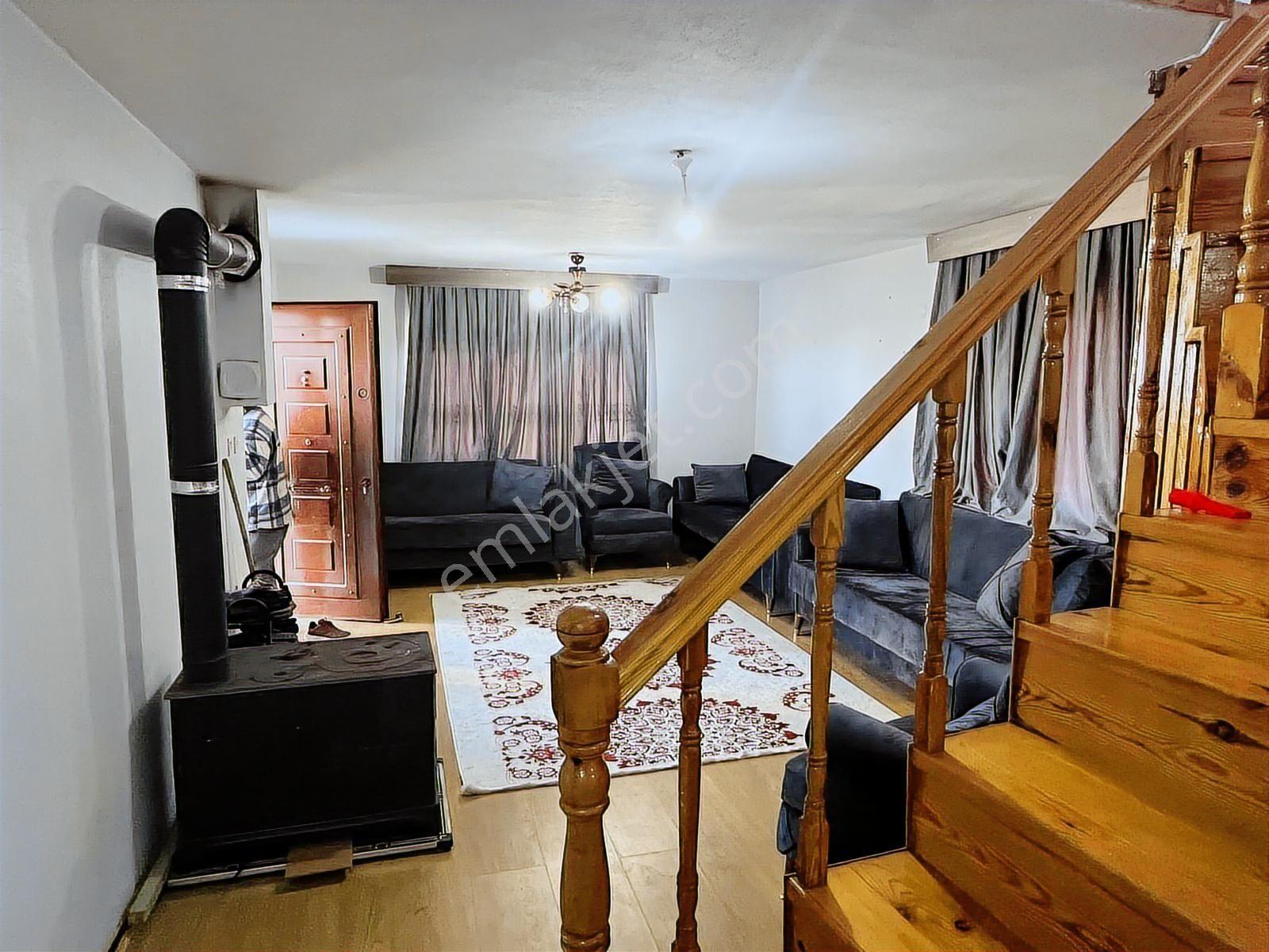 !!!kaçırılmayacak Yatırım Fırsatı! 1850 M² Arsa İçinde Villa - Görsel 3