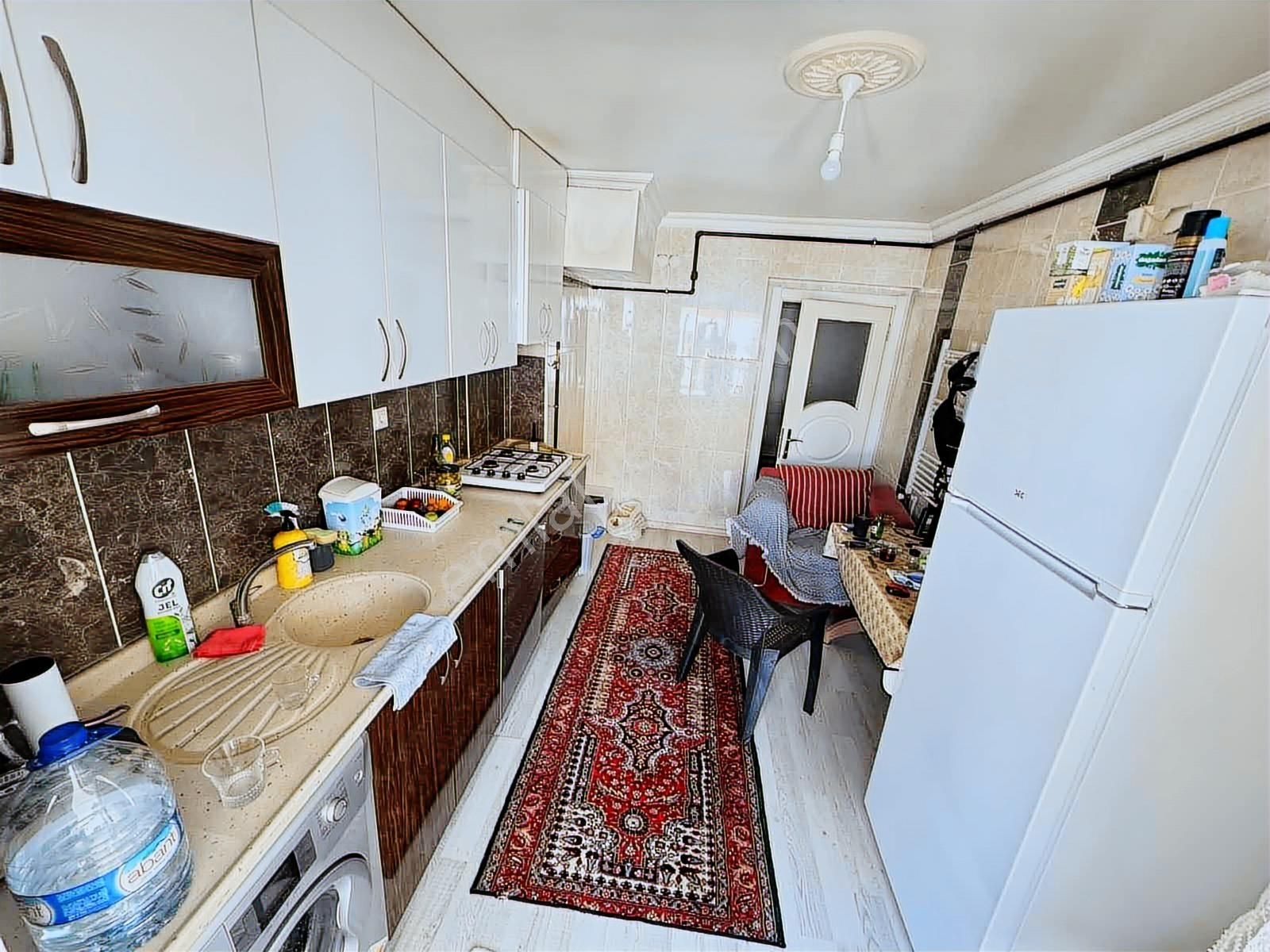 Lider'den Frsat 2+1 Asansörlü 1.kat Konumnda Gazi Merkezde Daire