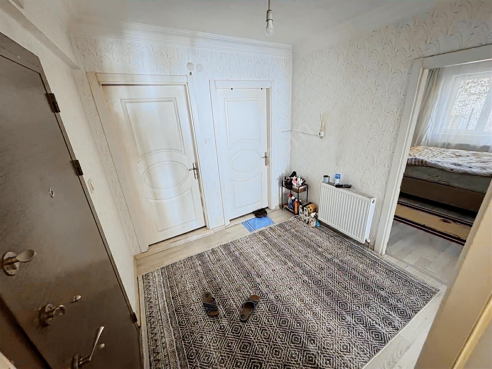 Lider'den Frsat 2+1 Asansörlü 1.kat Konumnda Gazi Merkezde Daire - Görsel 23