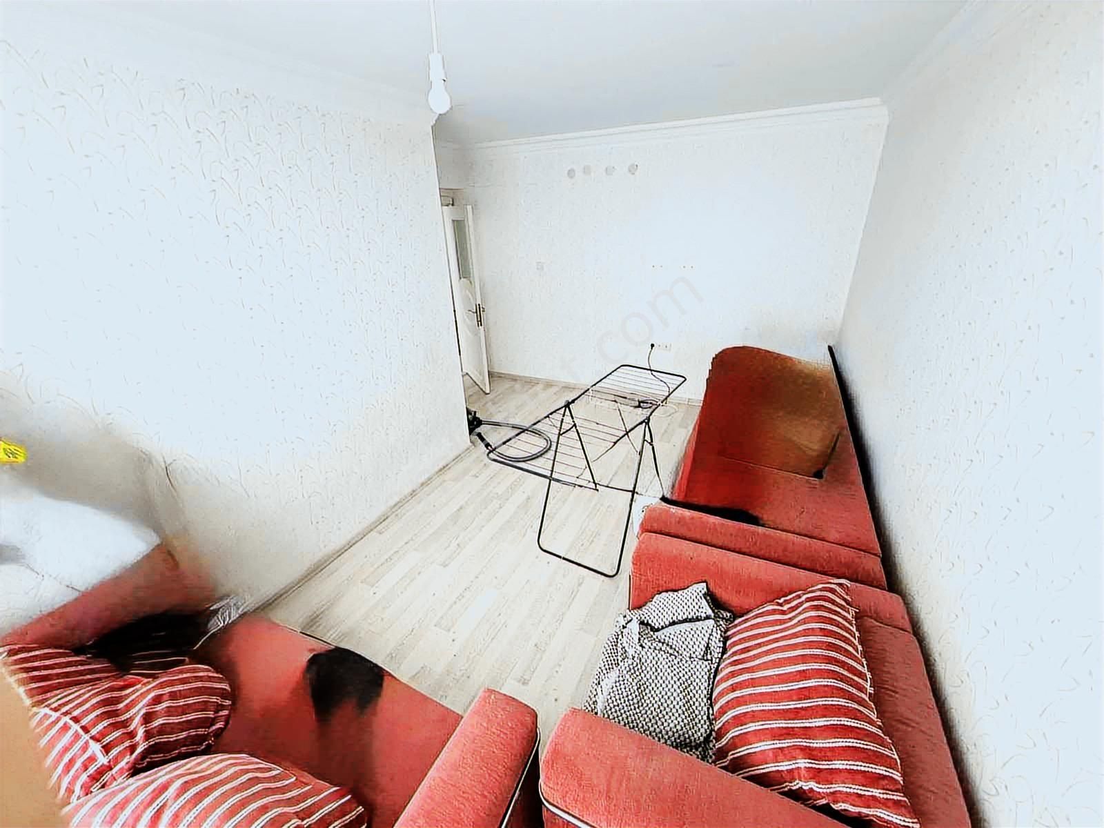 Lider'den Frsat 2+1 Asansörlü 1.kat Konumnda Gazi Merkezde Daire - Görsel 15