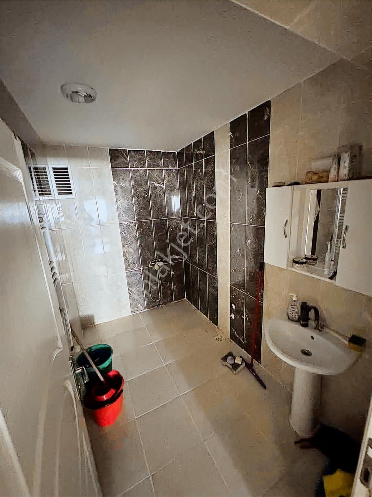 Lider'den Frsat 2+1 Asansörlü 1.kat Konumnda Gazi Merkezde Daire - Görsel 20