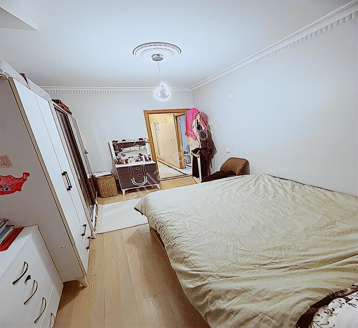 Acill Esenyurt Pınar Mh Cadde Dibinde Masrafsız Bahçeli Daire - Görsel 12