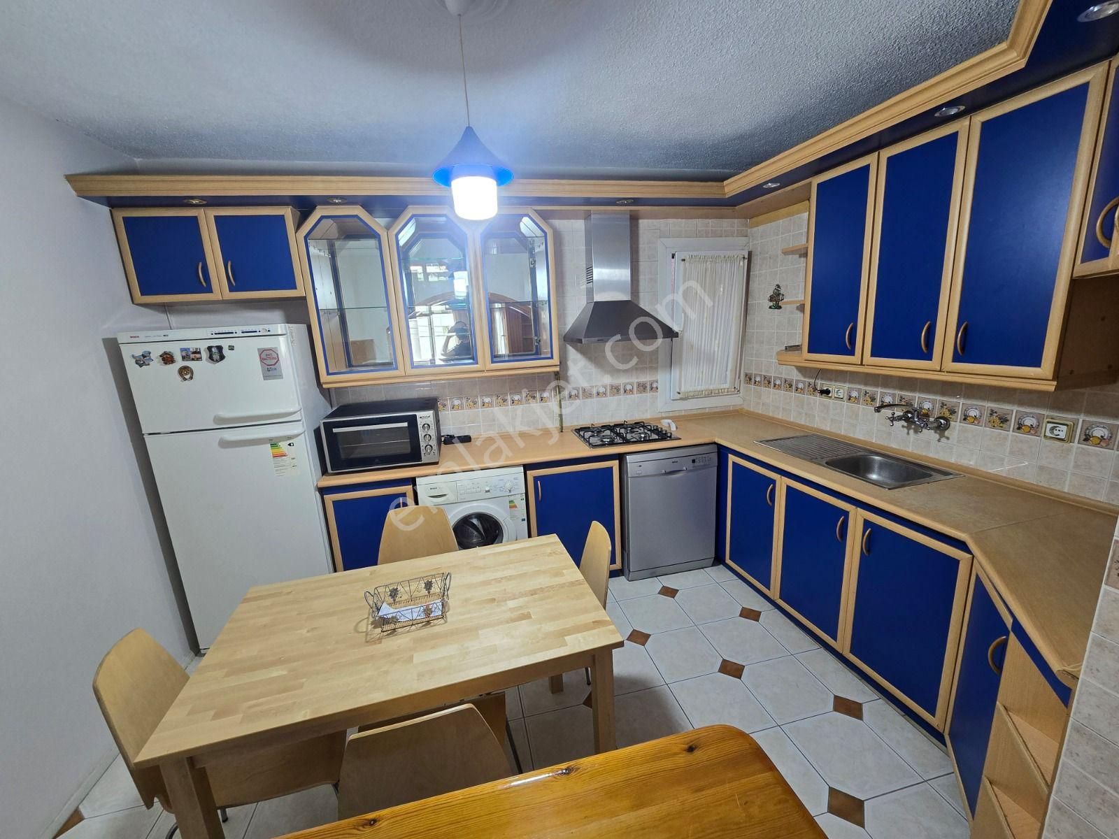 Gaziemir Sarniç'ta Kiralık Eşyalı Şahane Daire - Görsel 2