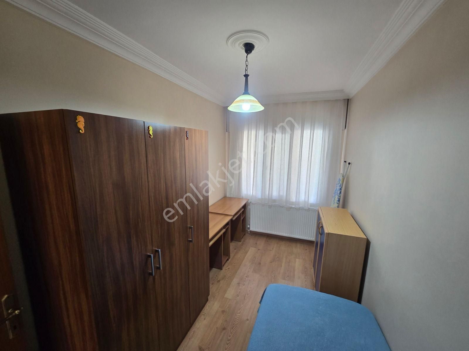 Gaziemir Sarniç'ta Kiralık Eşyalı Şahane Daire - Görsel 18
