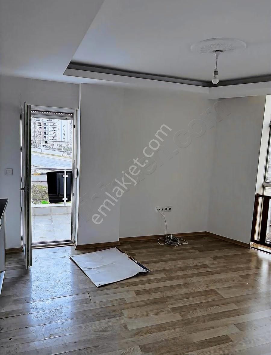 B&f Hurma Emlaktan 2+1 Site İçerisinde Havuzlu - Görsel 5