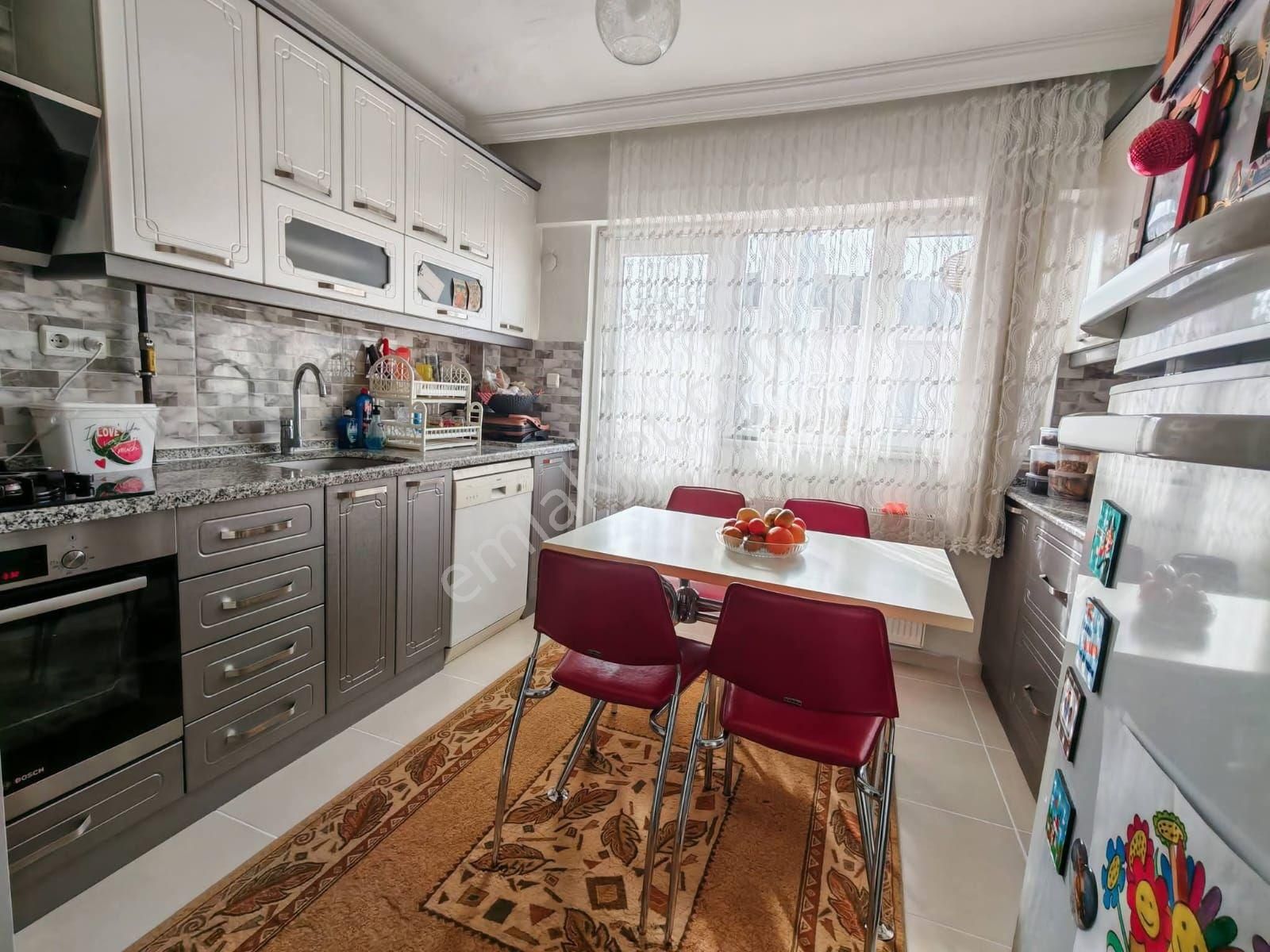 Yeni Mahallede Site İçi Doğalgazlı Satılık Daire - Görsel 5