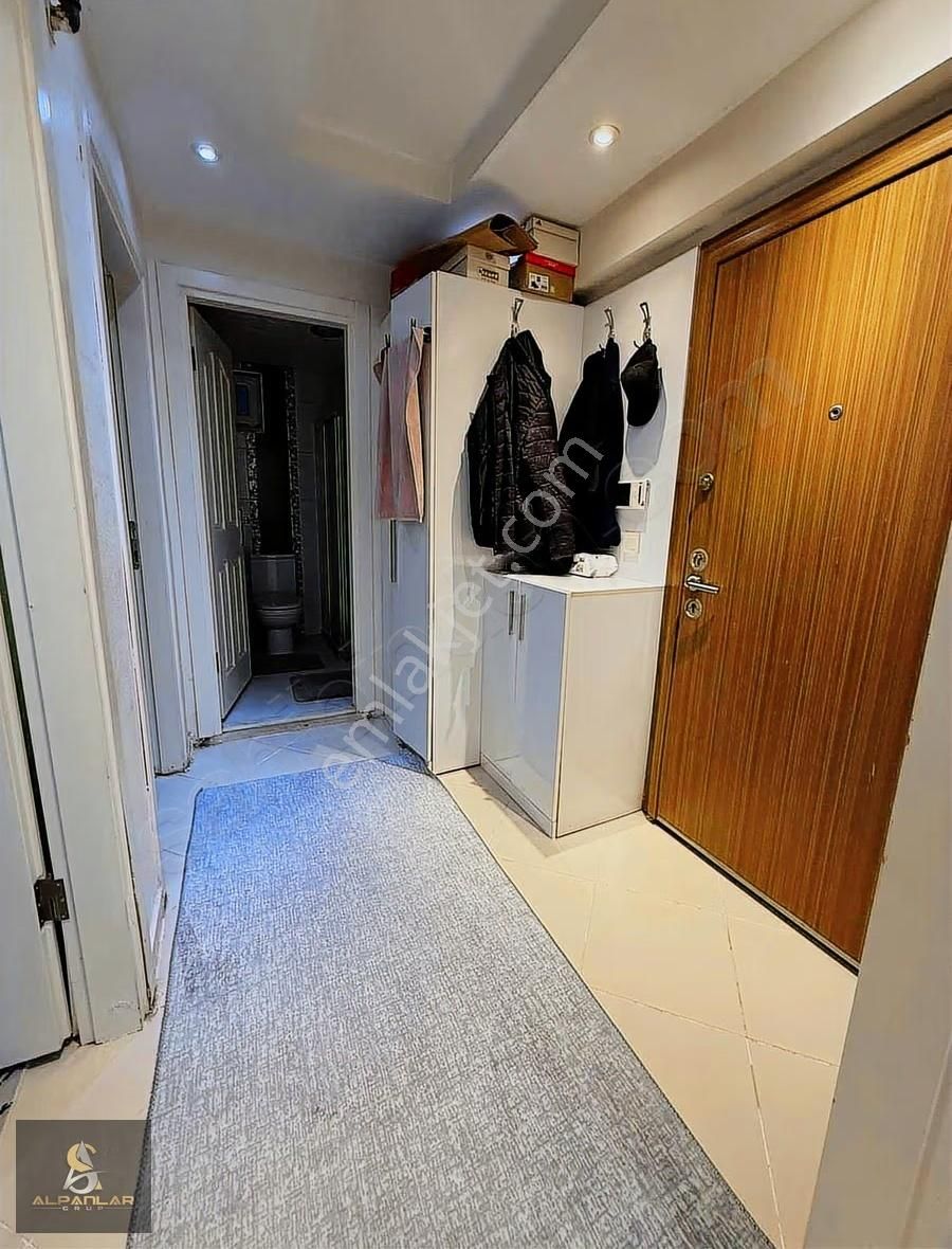 Küçükçekmece Yenimahallede 1+1 Satılık 70m2 Bahçe Katı Daire - Görsel 9