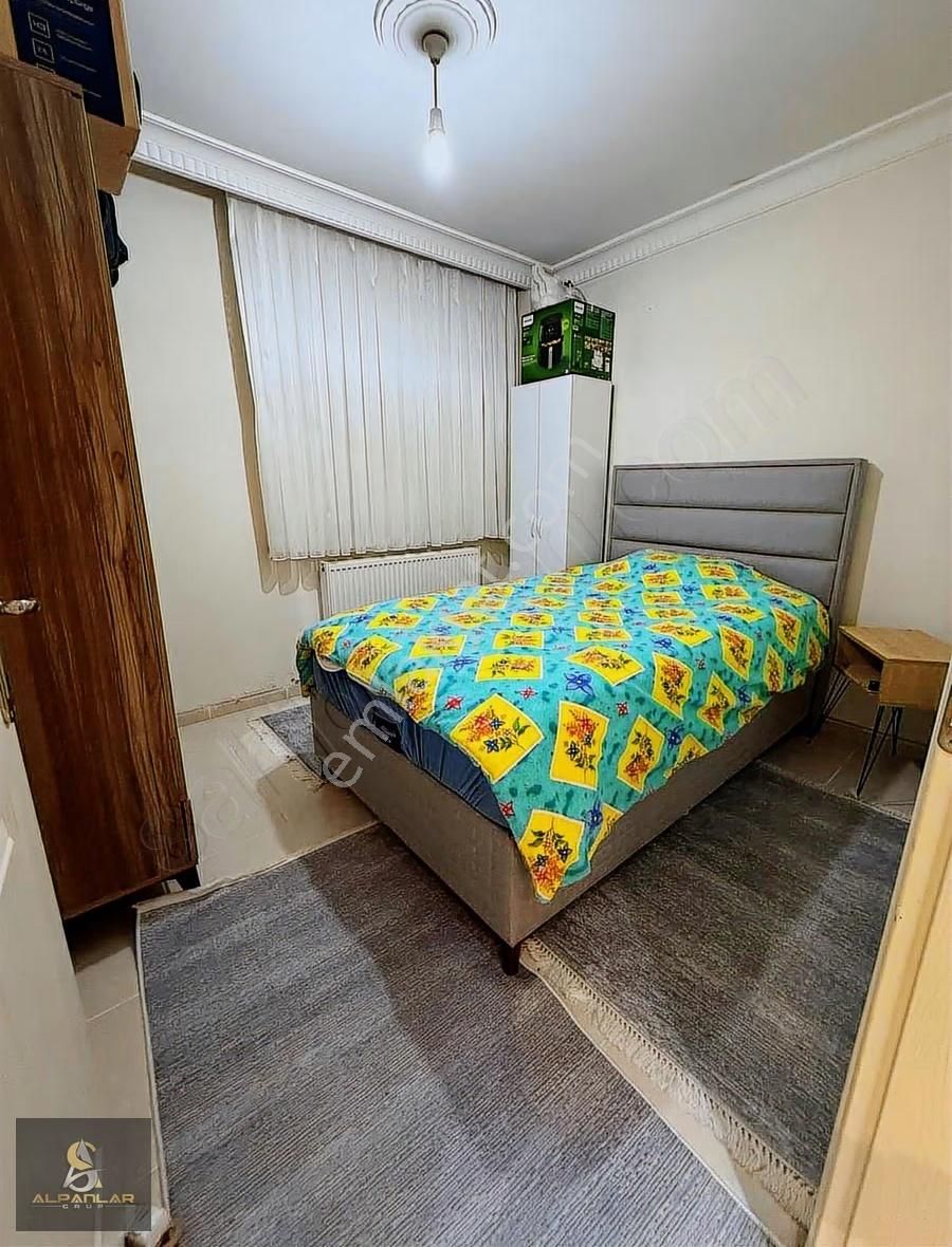 Küçükçekmece Yenimahallede 1+1 Satılık 70m2 Bahçe Katı Daire - Görsel 14