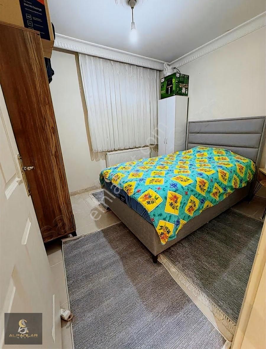 Küçükçekmece Yenimahallede 1+1 Satılık 70m2 Bahçe Katı Daire - Görsel 10