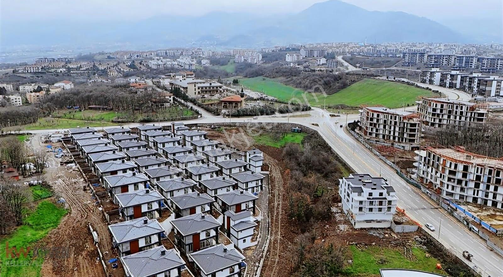 Kw Arven Satılık 2+1 Çatı Dub. Başiskele Paşadağ Mah. - Görsel 4