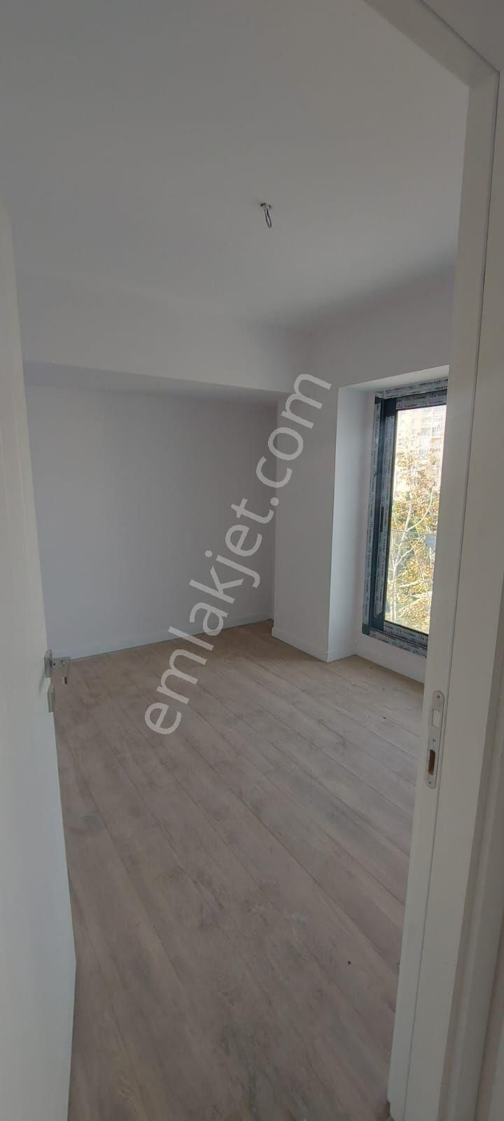 Bayraklı Da 3+1 Satılık Lüks Daire - Görsel 4