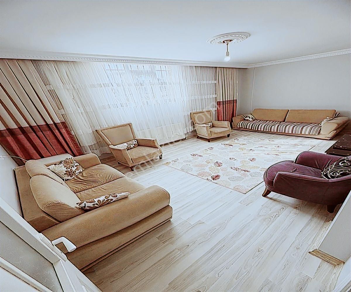 Muazzam Güzellikte Kıraç 3+1 Geniş Bahçeli Düz Giriş Masrafsız