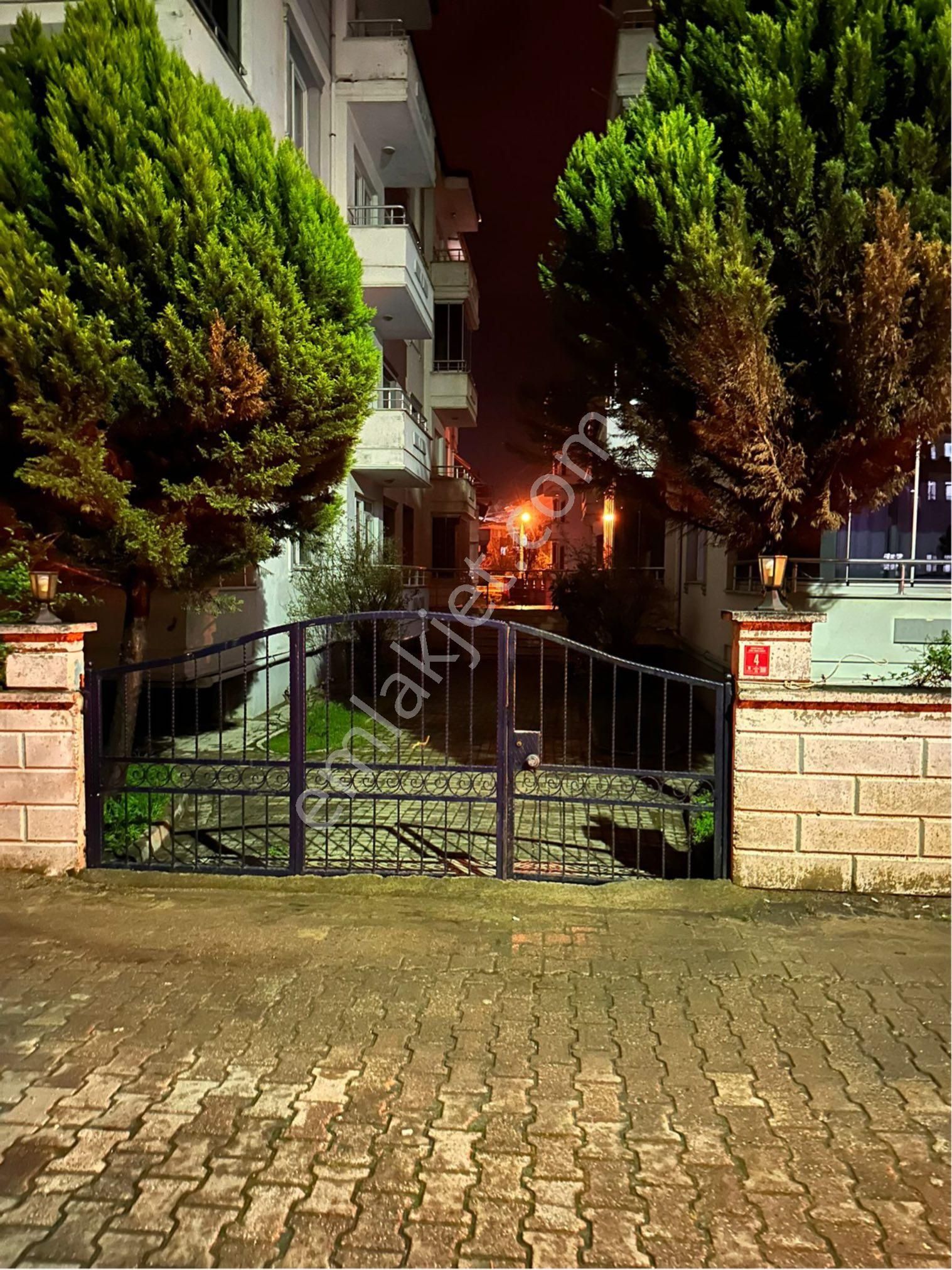 Balcity - Site İçerisinde (3+1 Odalı) Satılık Cazip Daire - Görsel 3